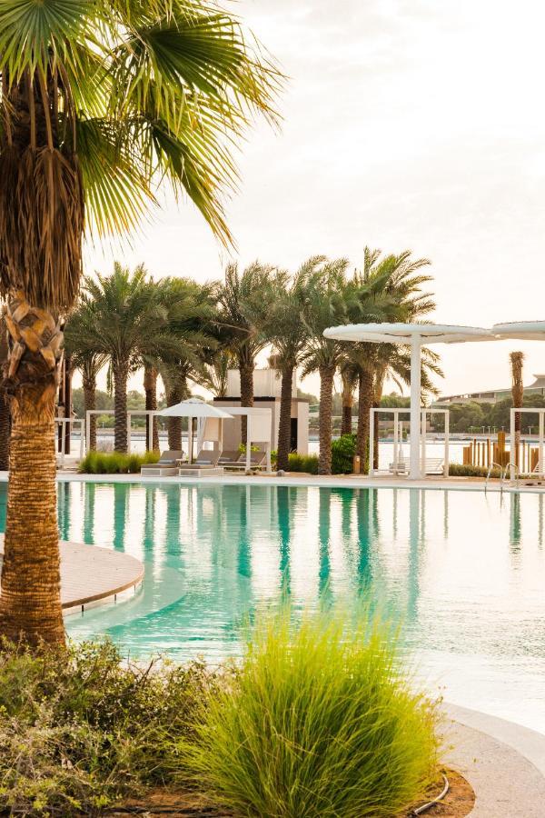 Erth Abu Dhabi Hotel Εξωτερικό φωτογραφία