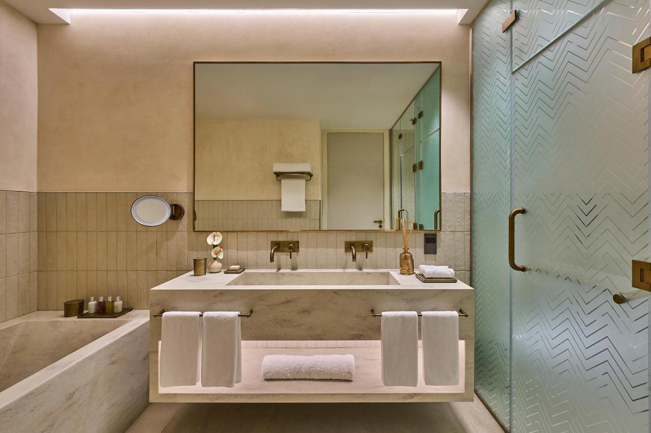 Erth Abu Dhabi Hotel Εξωτερικό φωτογραφία