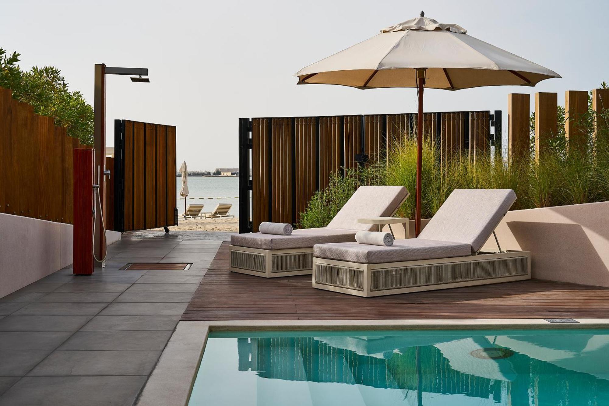 Erth Abu Dhabi Hotel Εξωτερικό φωτογραφία