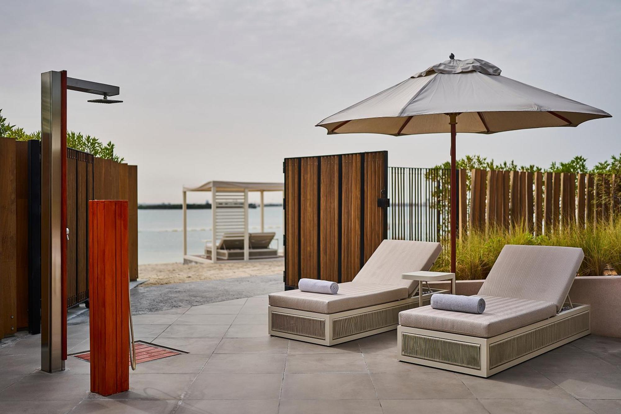 Erth Abu Dhabi Hotel Εξωτερικό φωτογραφία