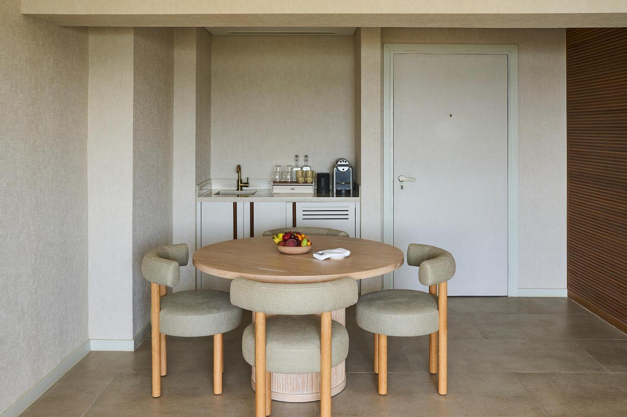 Erth Abu Dhabi Hotel Εξωτερικό φωτογραφία